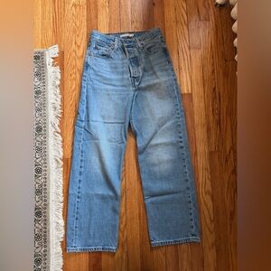 Levi’s Premium Ribcage Straight 26w27l